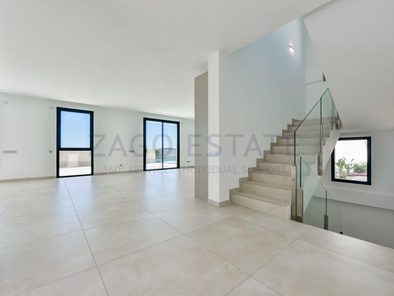 Villa for Sale in Finestrat