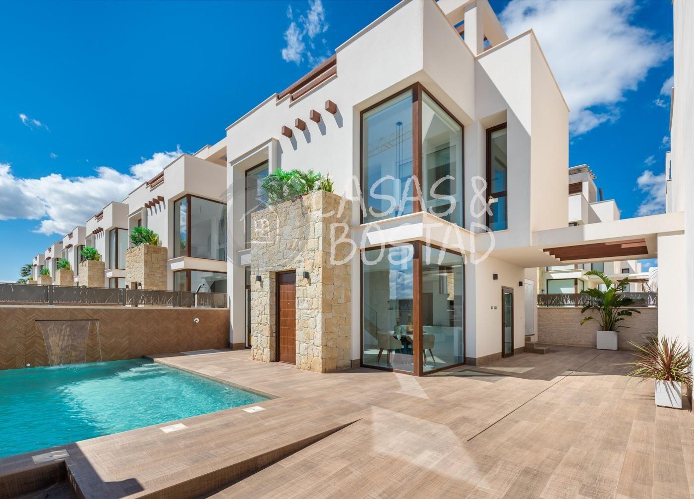 Villa en Venta en Los Montesinos