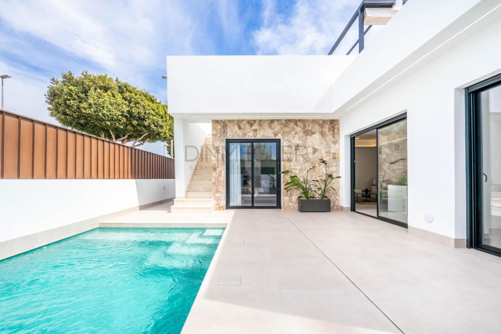 Villa for Sale in Torre-Pacheco