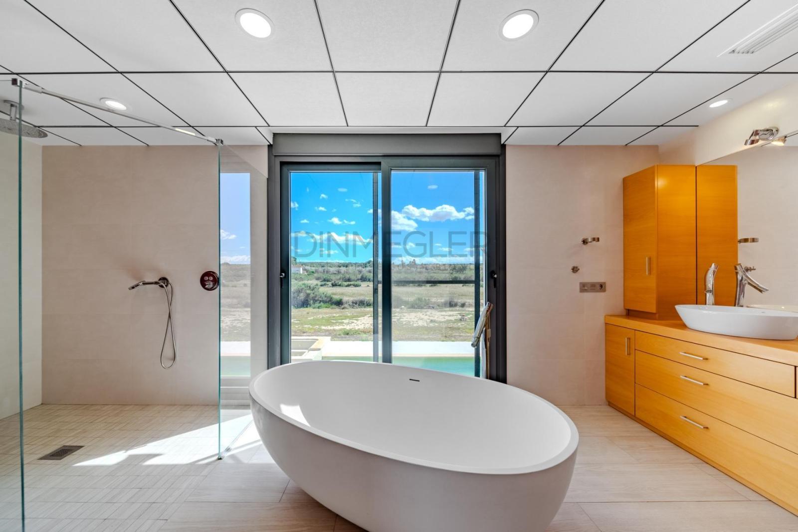 Villa en Venta en Elche