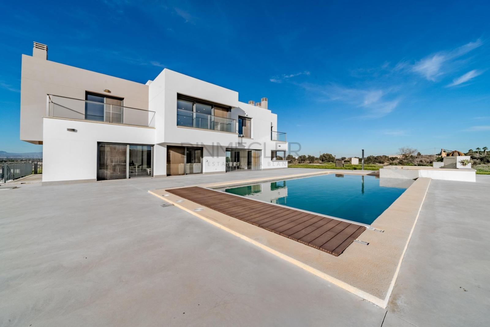 Villa en Venta en Elche