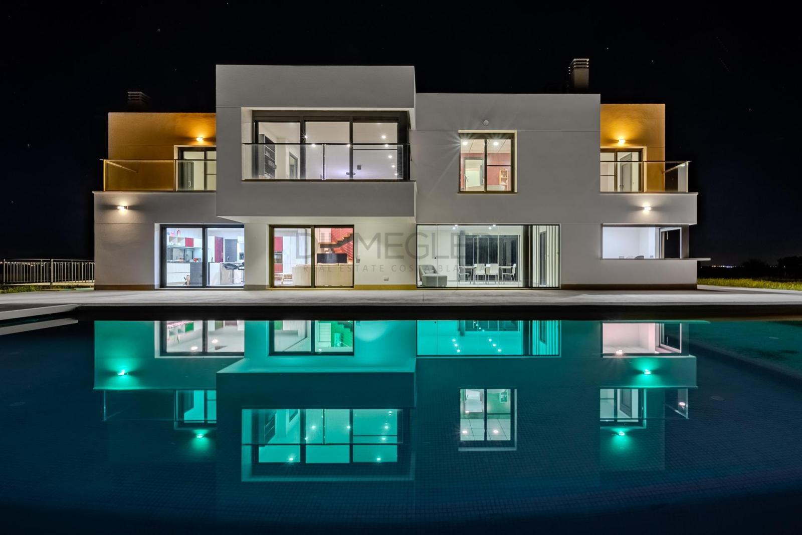 Villa en Venta en Elche