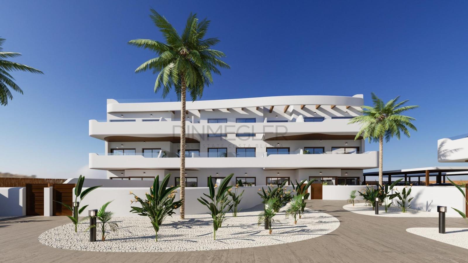 Villa for Sale in Los Alcázares