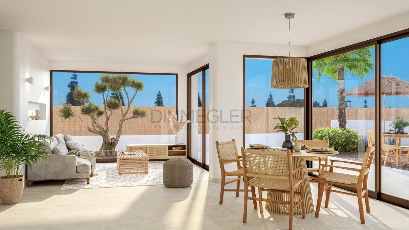 Villa for Sale in Los Alcázares