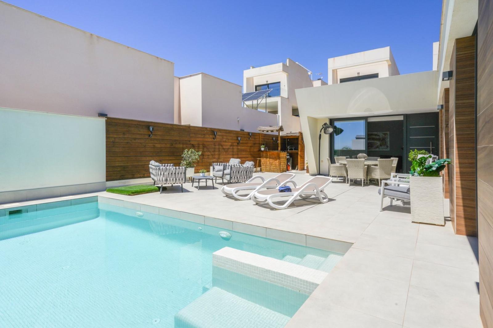 Villa en Venta en Benijófar