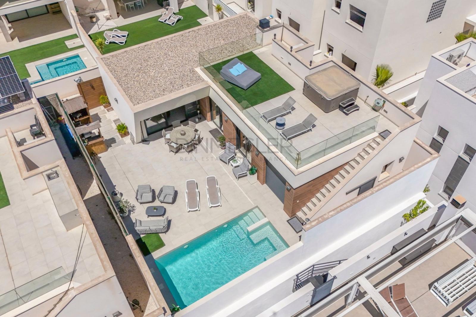 Villa en Venta en Benijófar