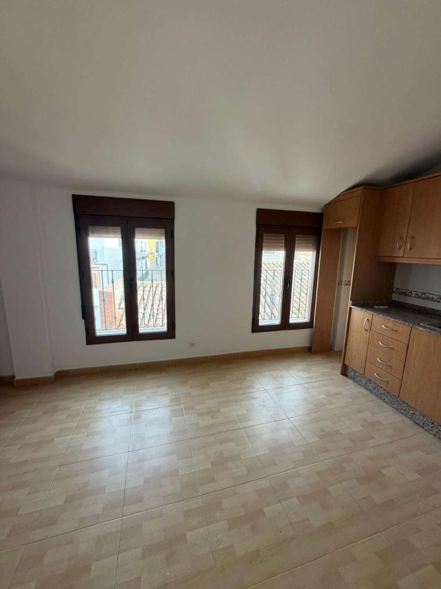 Building for Sale in Vélez-Rubio