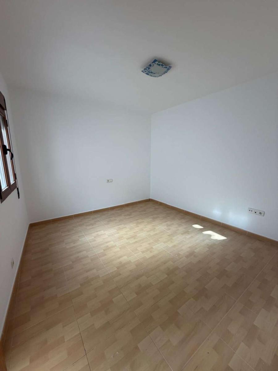 Building for Sale in Vélez-Rubio