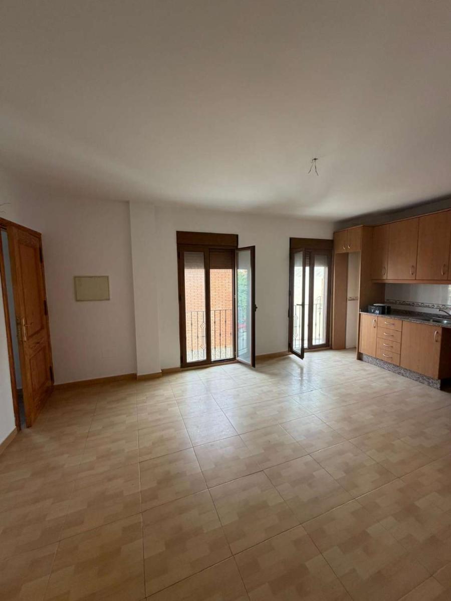 Building for Sale in Vélez-Rubio