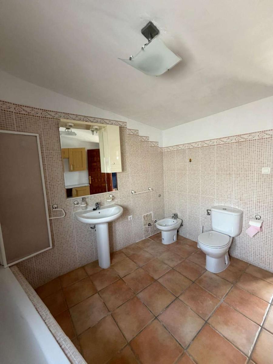 Villa for Sale in Vélez-Blanco