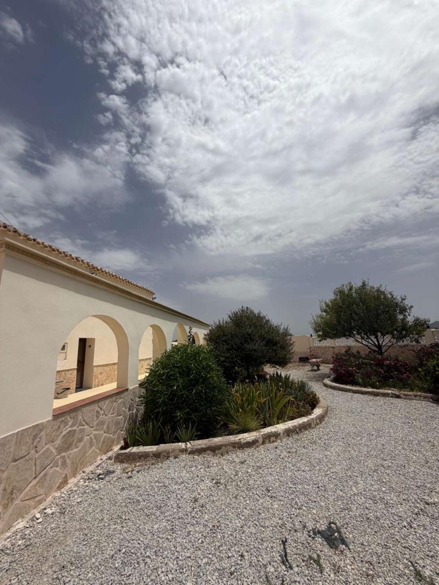 Villa for Sale in Vélez-Blanco