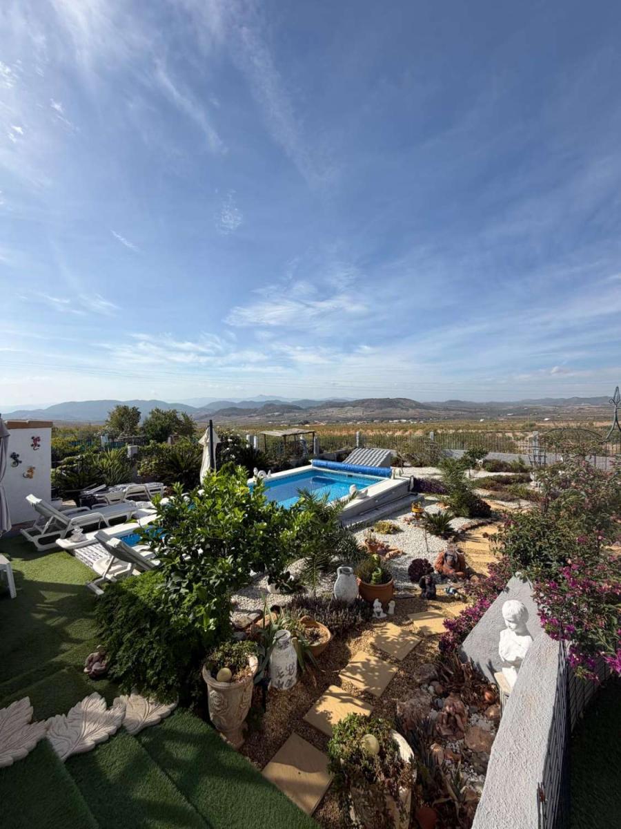 Chalet for Sale in Oria