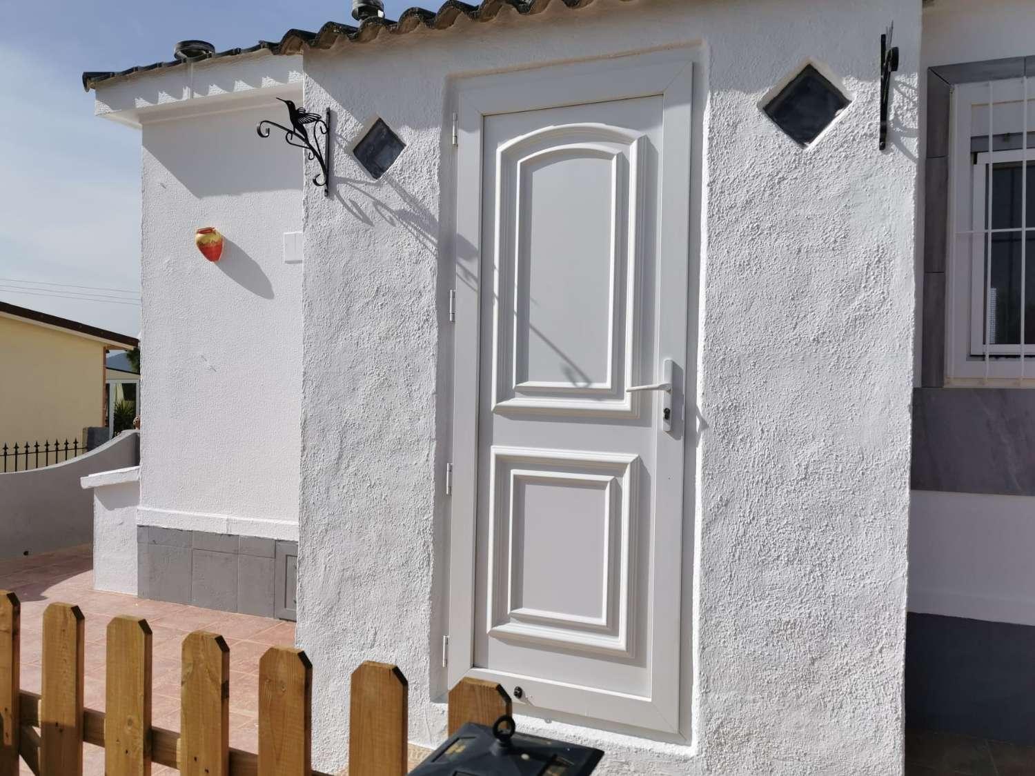 Chalet en Venta en Oria