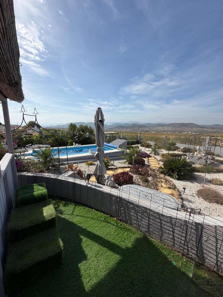 Chalet for Sale in Oria