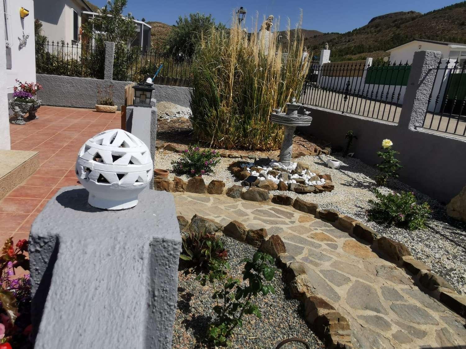 Chalet en Venta en Oria