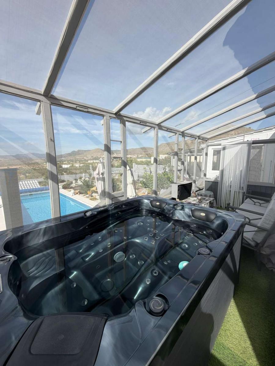 Chalet for Sale in Oria