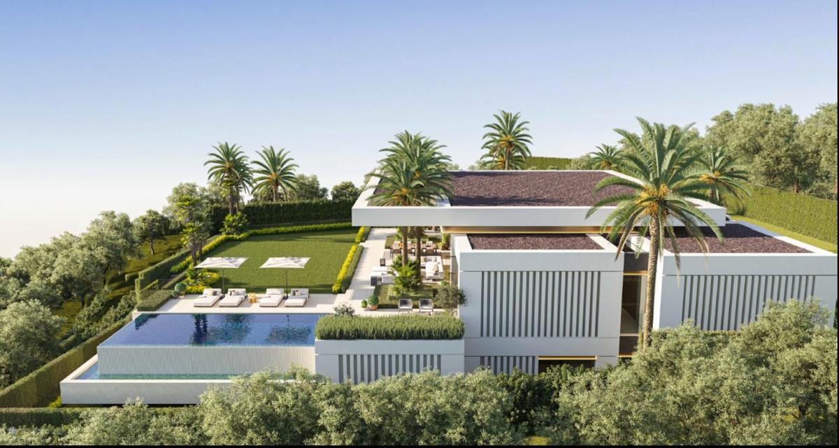 Plot for Sale in Benahavís