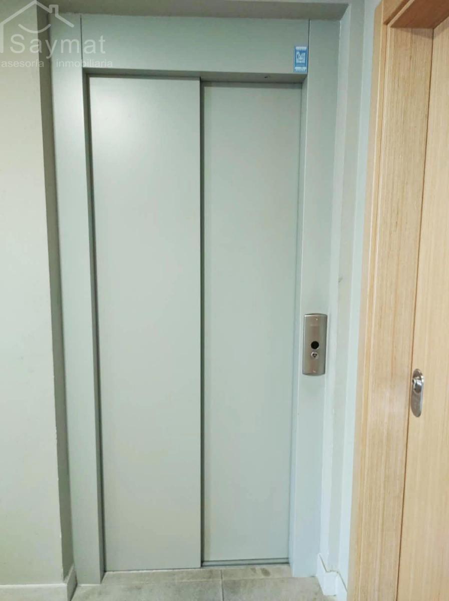Flat for Sale in El Astillero