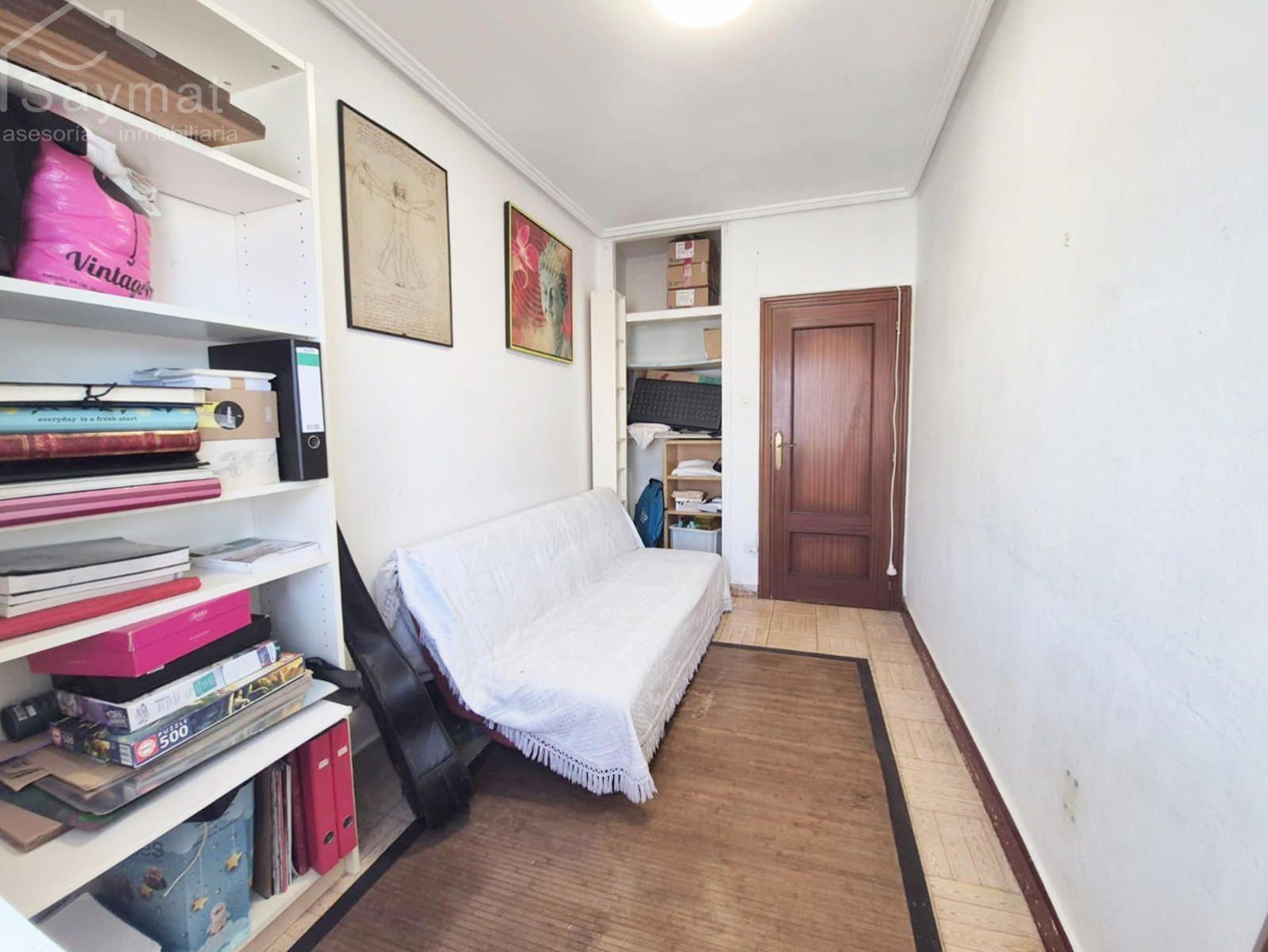 Flat for Sale in Santander