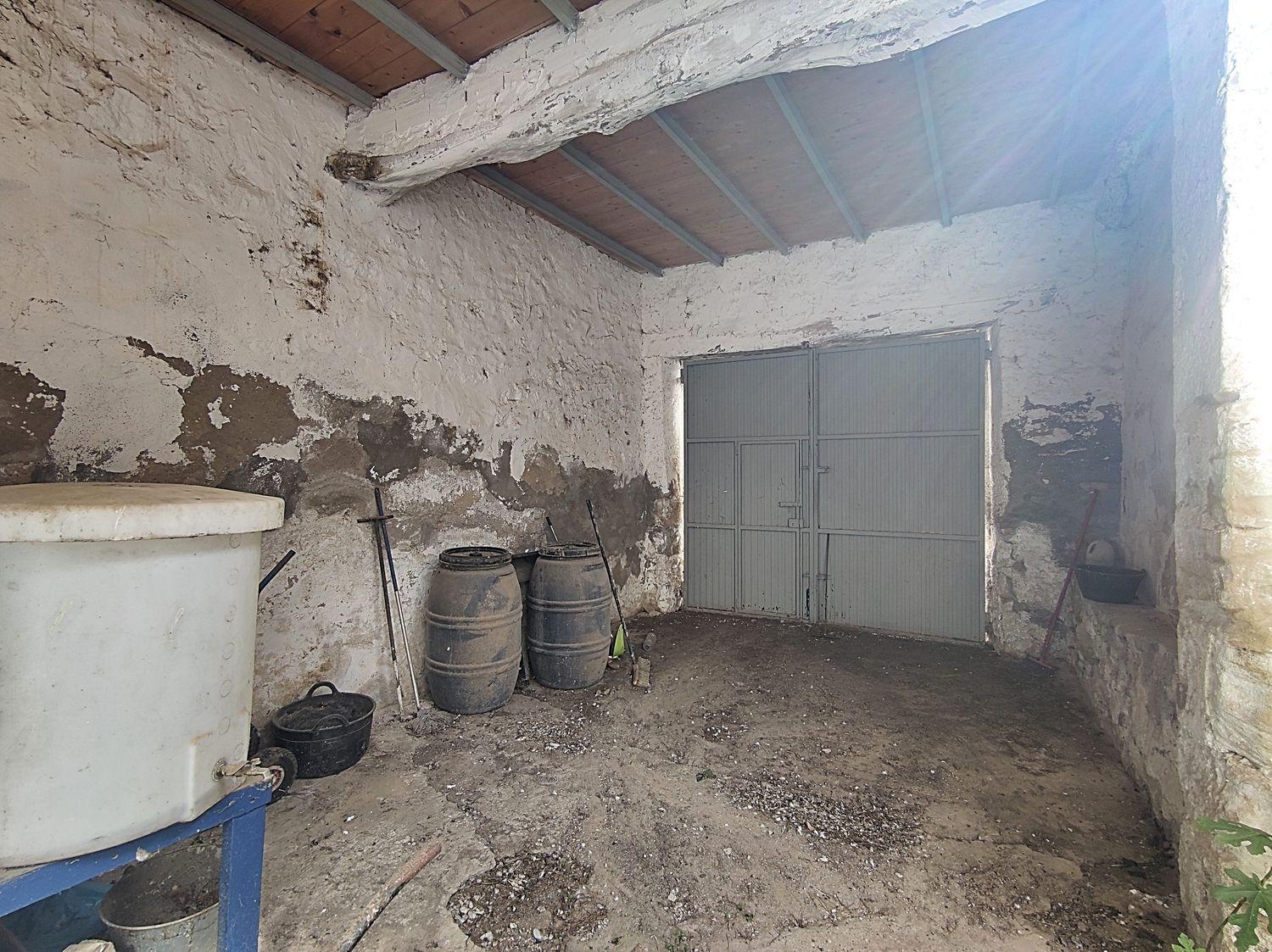 Building for Sale in Chiprana