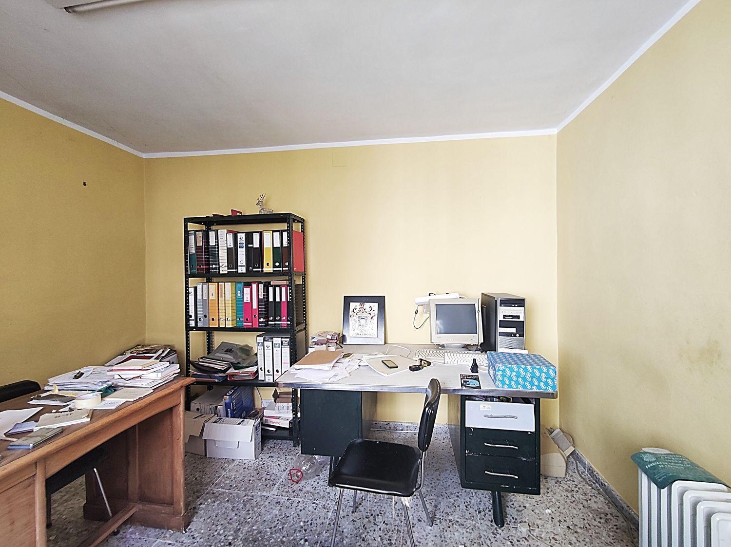 Building for Sale in Chiprana