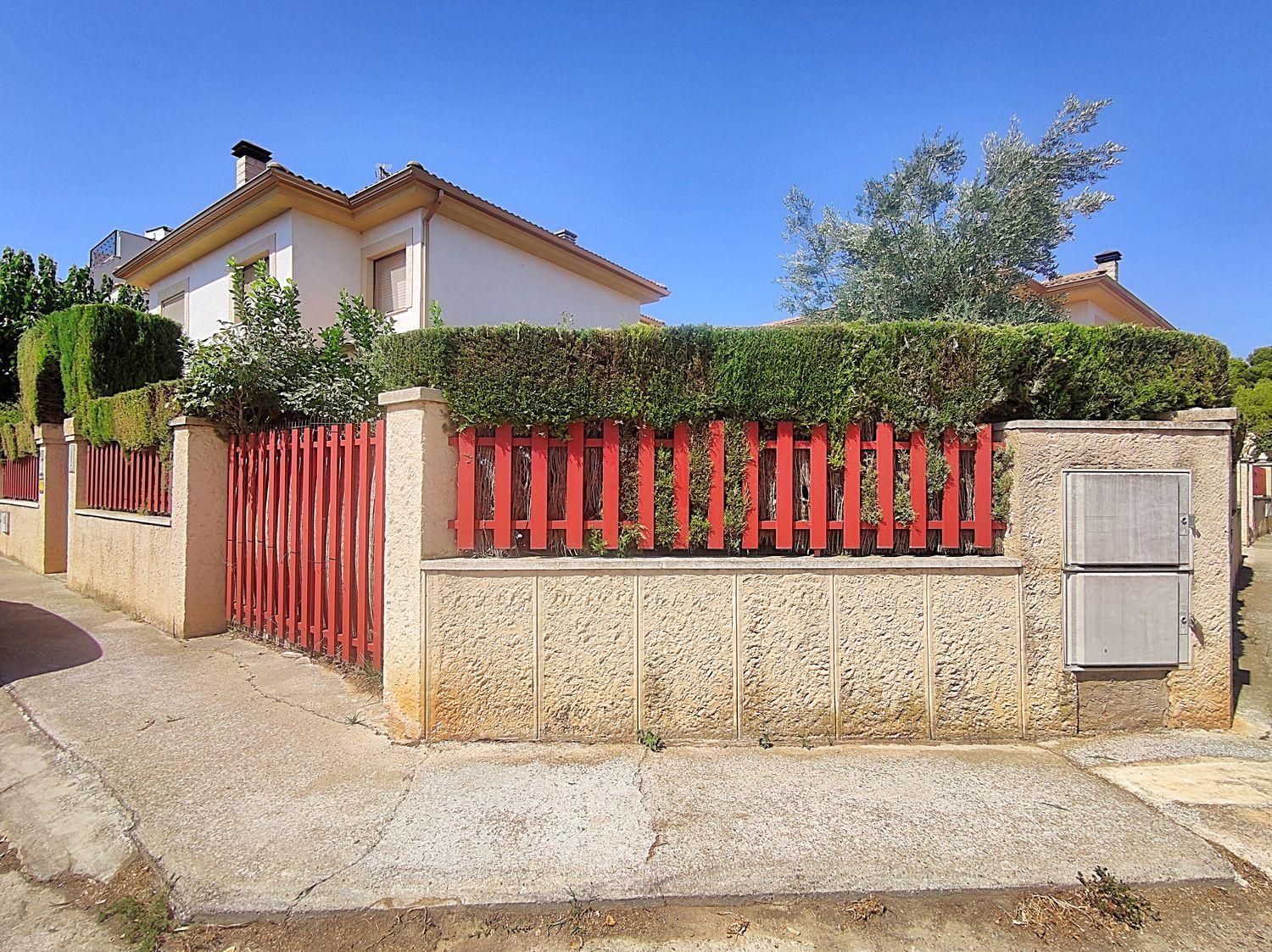 Casa en Venta en Caspe