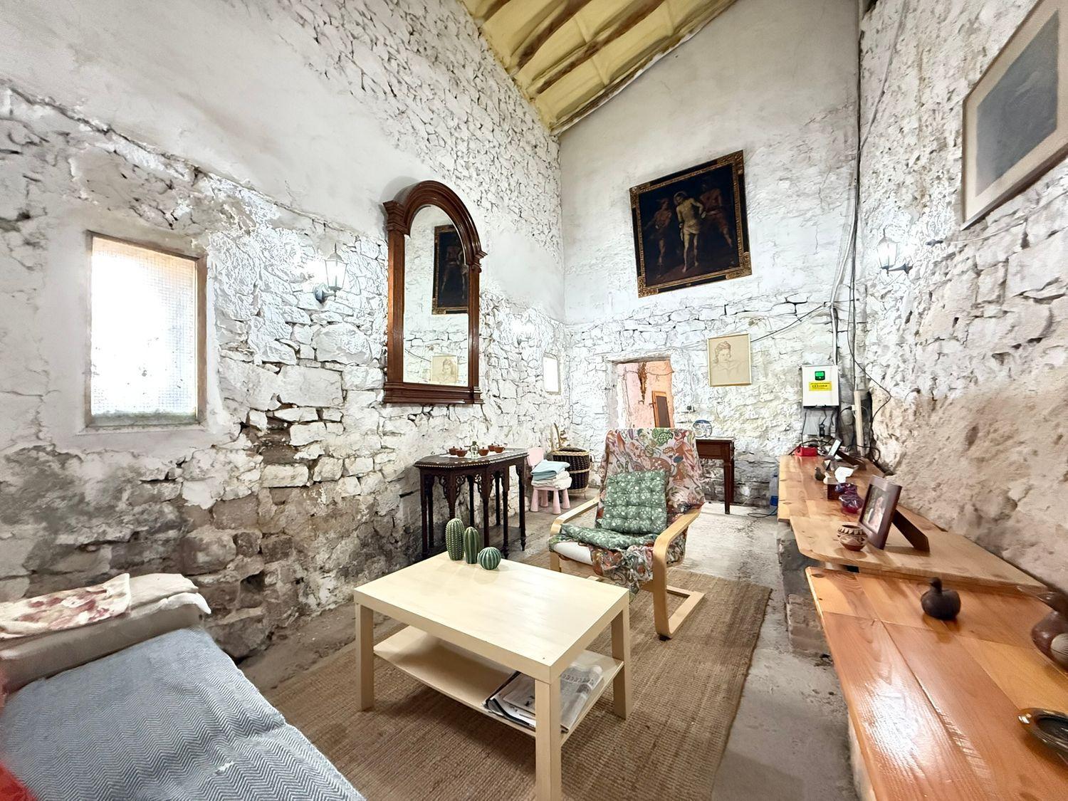 Villa for Sale in Nonaspe