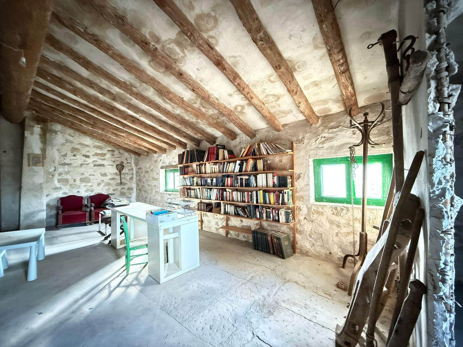 Villa for Sale in Nonaspe