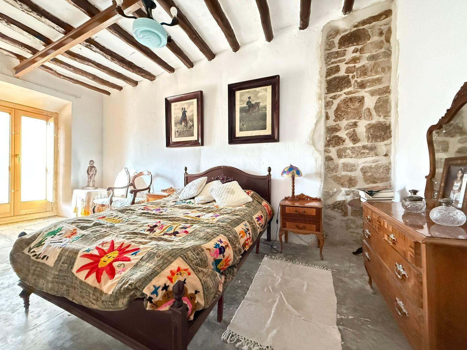 Villa for Sale in Nonaspe