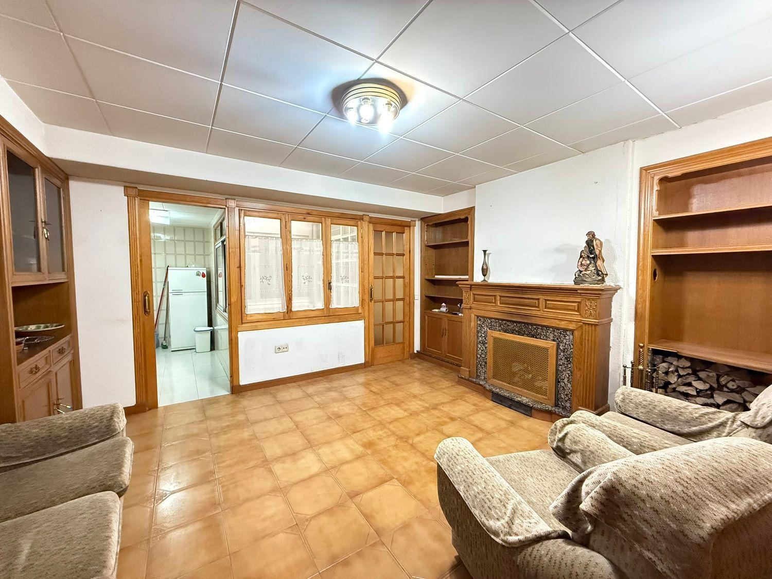 Casa en Venta en Caspe