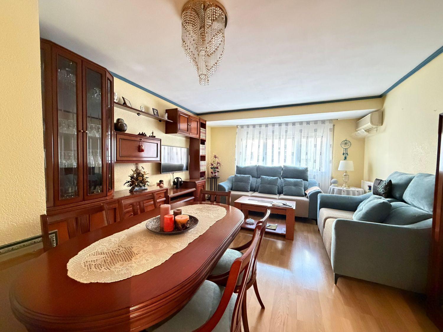 Flat for Sale in Caspe