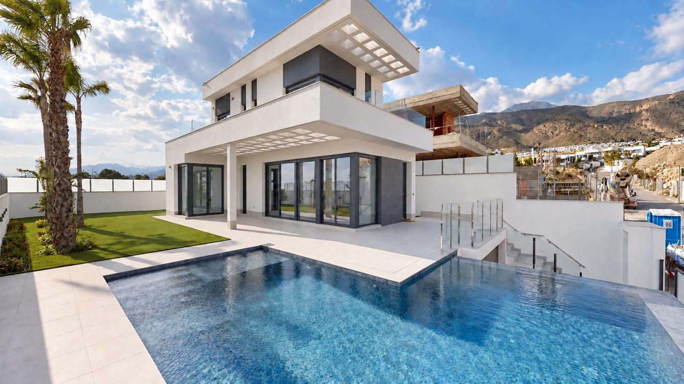Chalet for Sale in Finestrat