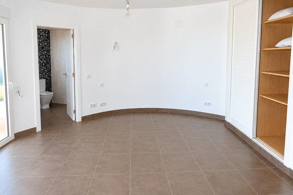 Chalet for Sale in Altea