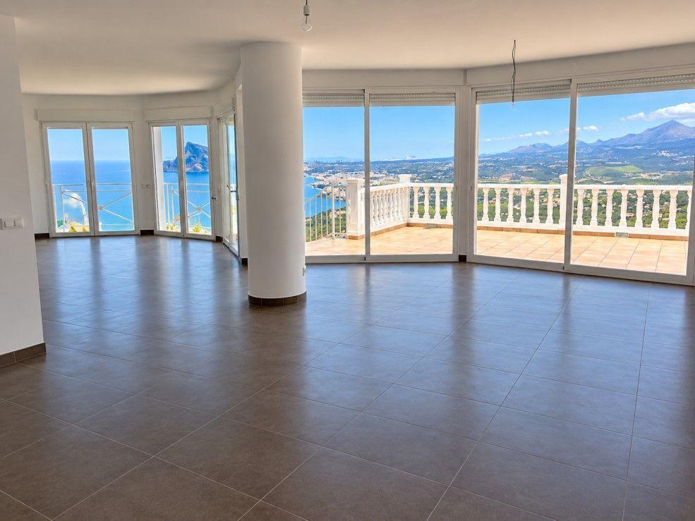 Chalet for Sale in Altea
