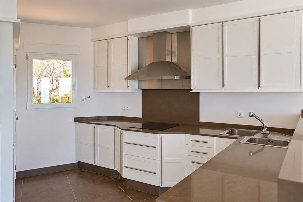 Chalet for Sale in Altea