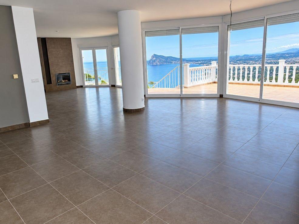 Chalet for Sale in Altea