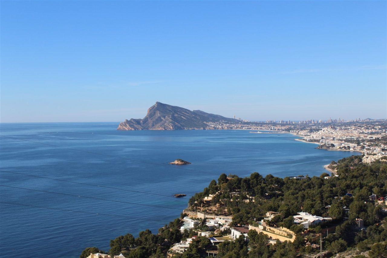 Chalet for Sale in Altea
