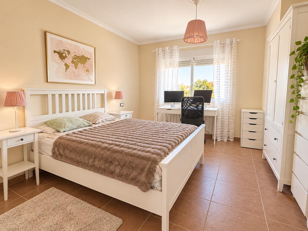 Chalet for Sale in Altea