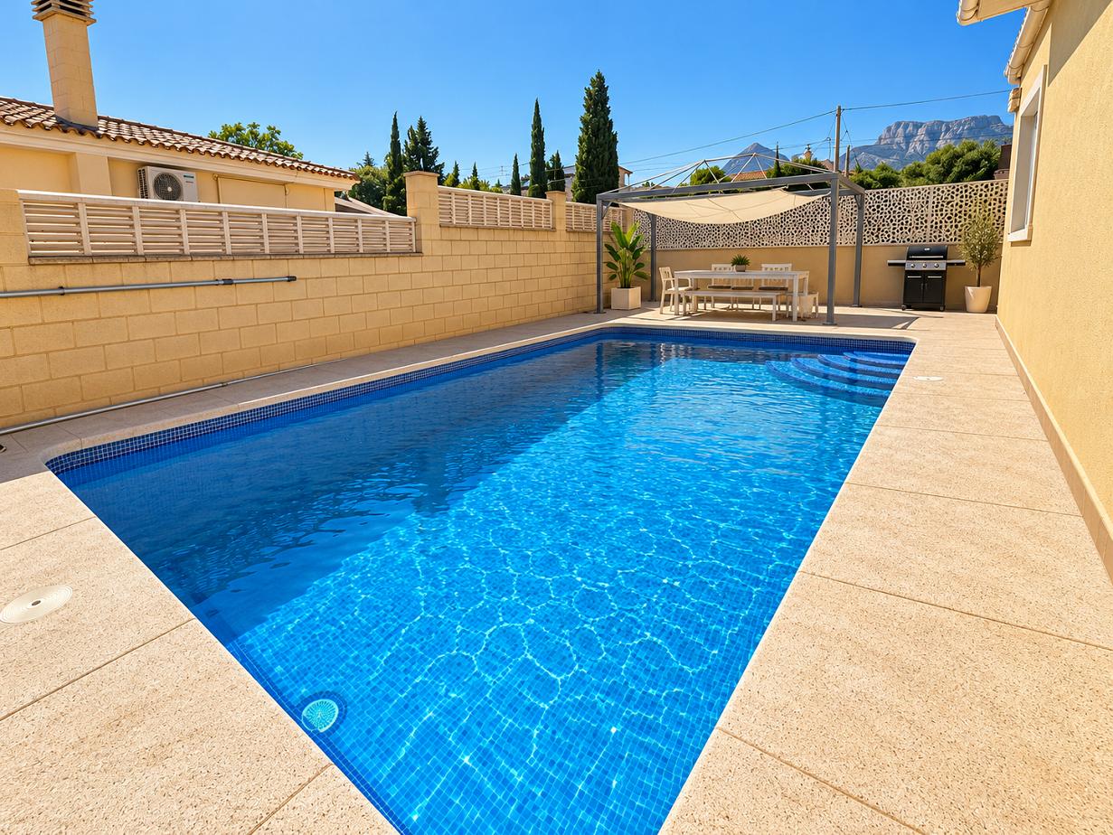 Chalet for Sale in Altea