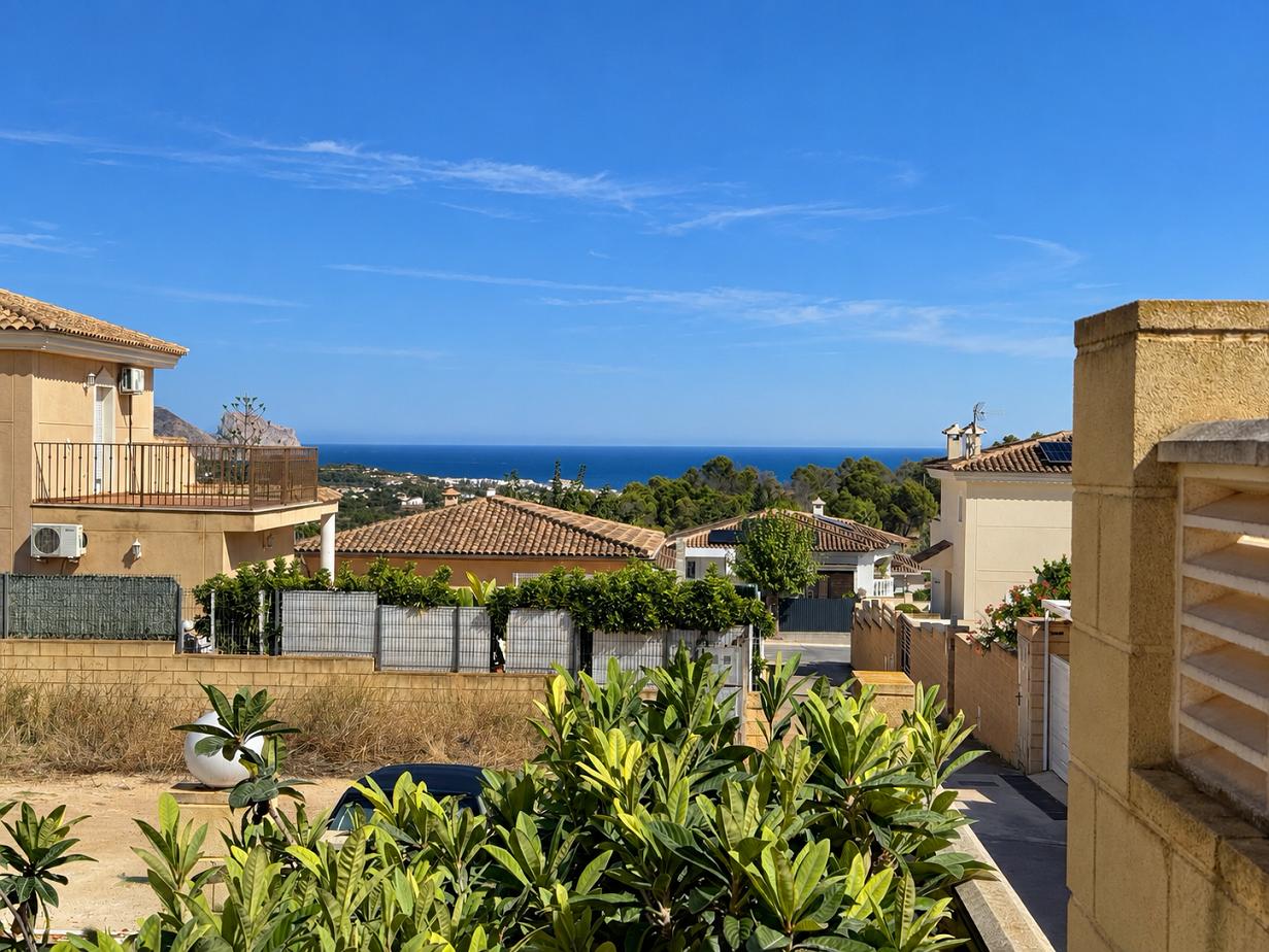 Chalet for Sale in Altea