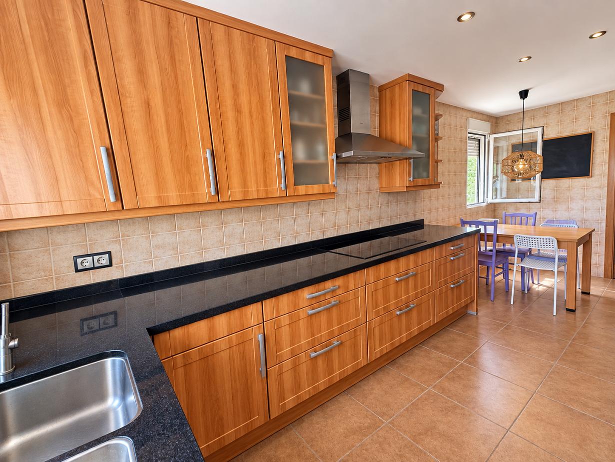 Chalet for Sale in Altea