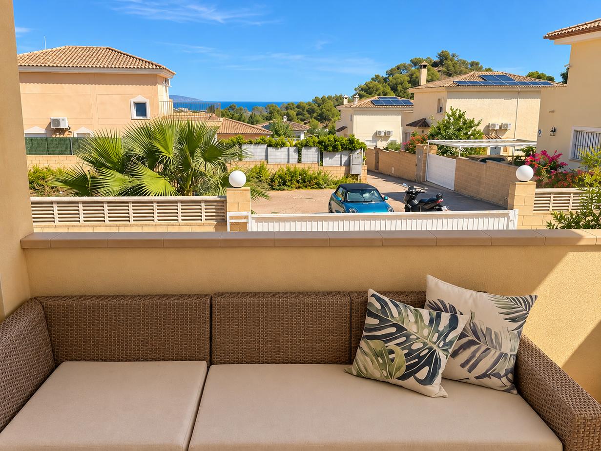 Chalet for Sale in Altea