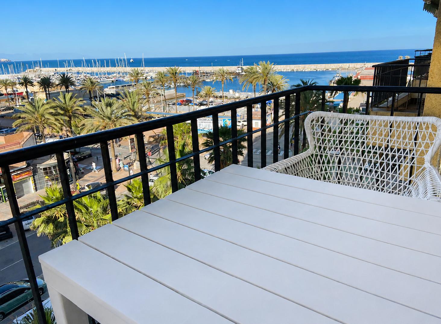 Apartment for Holiday Rental in Fuengirola