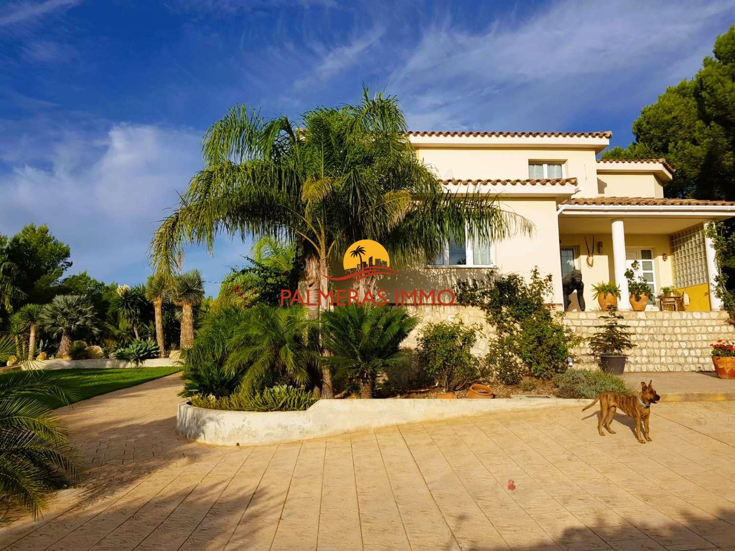 Chalet en Venta en L' Ametlla de Mar