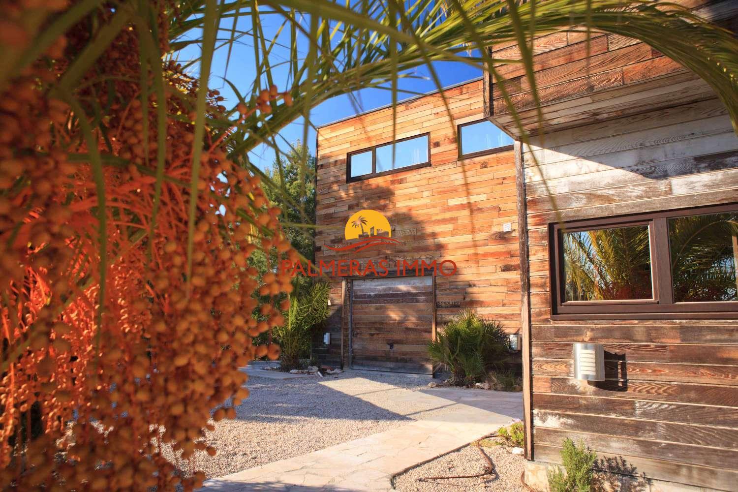 Chalet for Sale in L' Ametlla de Mar