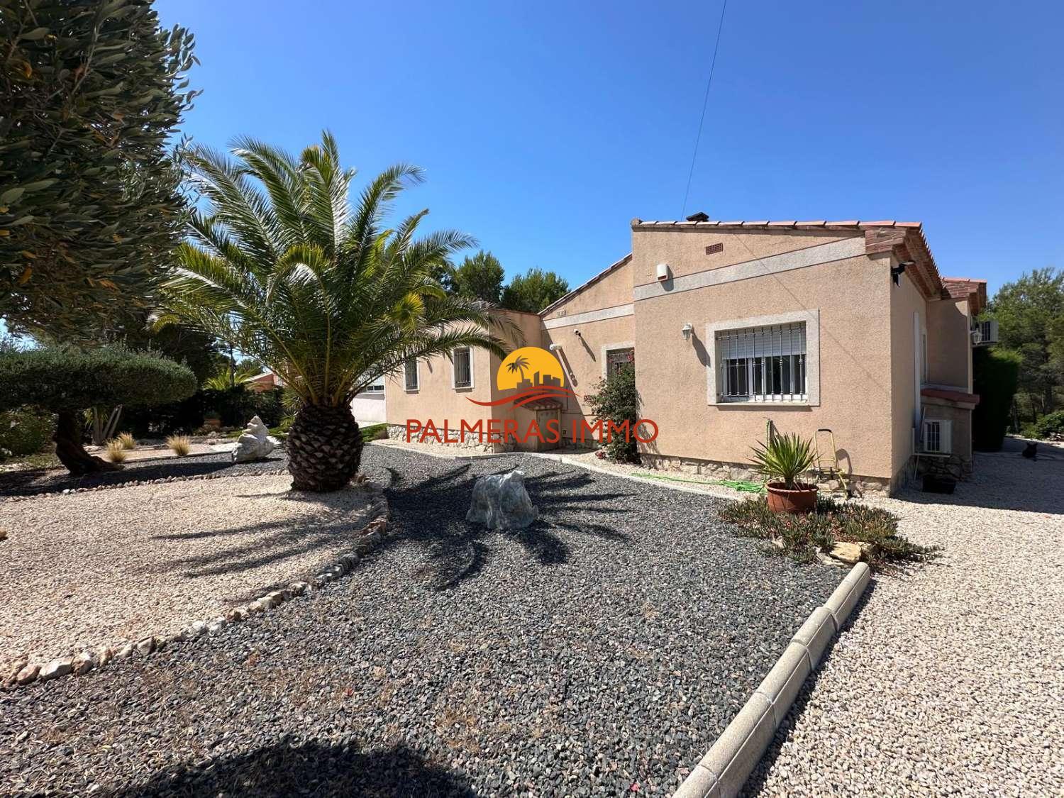 Chalet en Venta en L' Ametlla de Mar