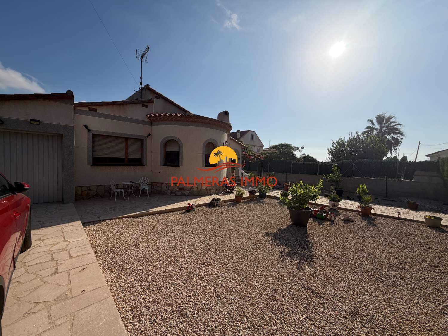 Chalet for Sale in L' Ametlla de Mar