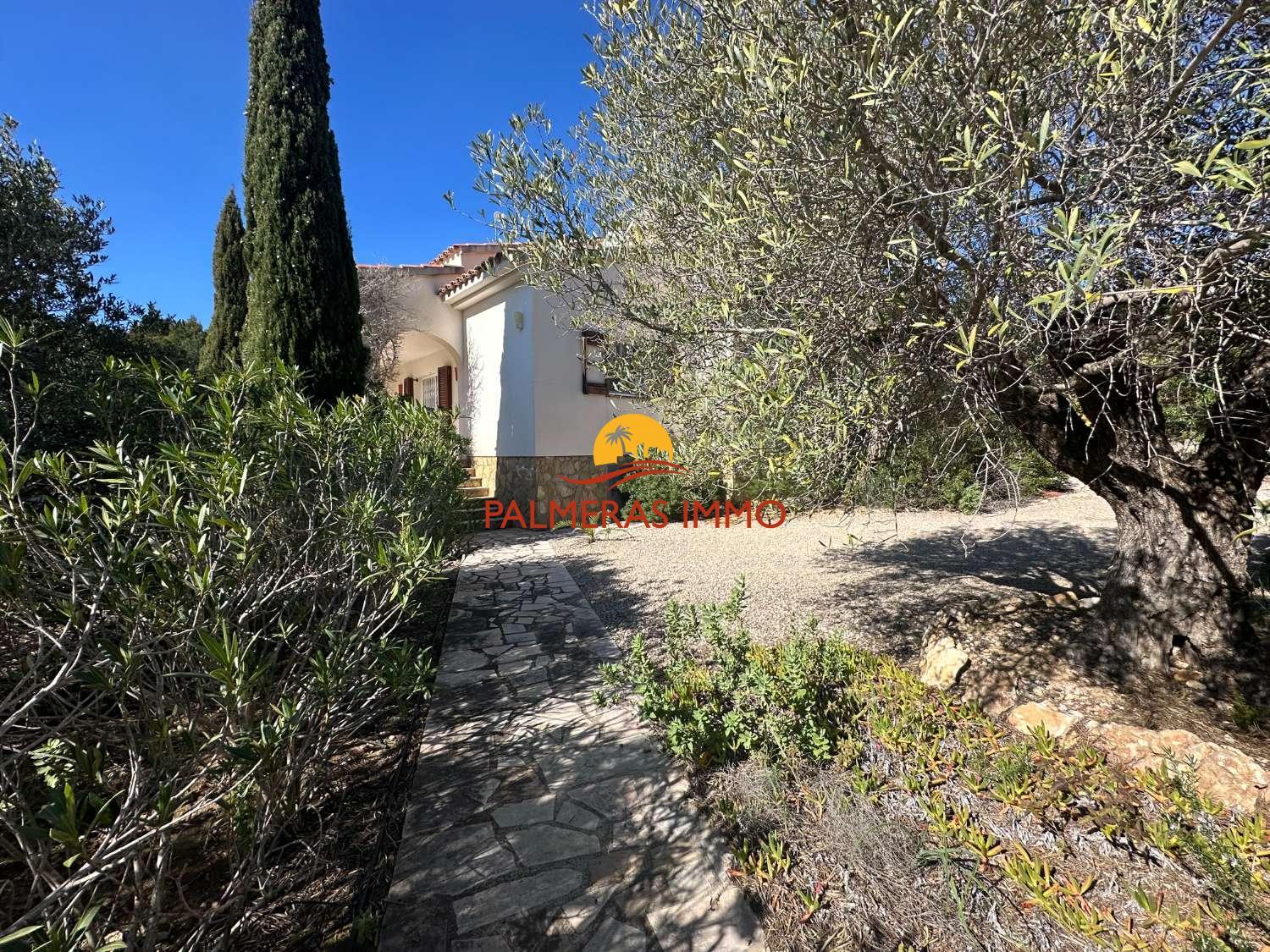 Chalet for Sale in L' Ametlla de Mar