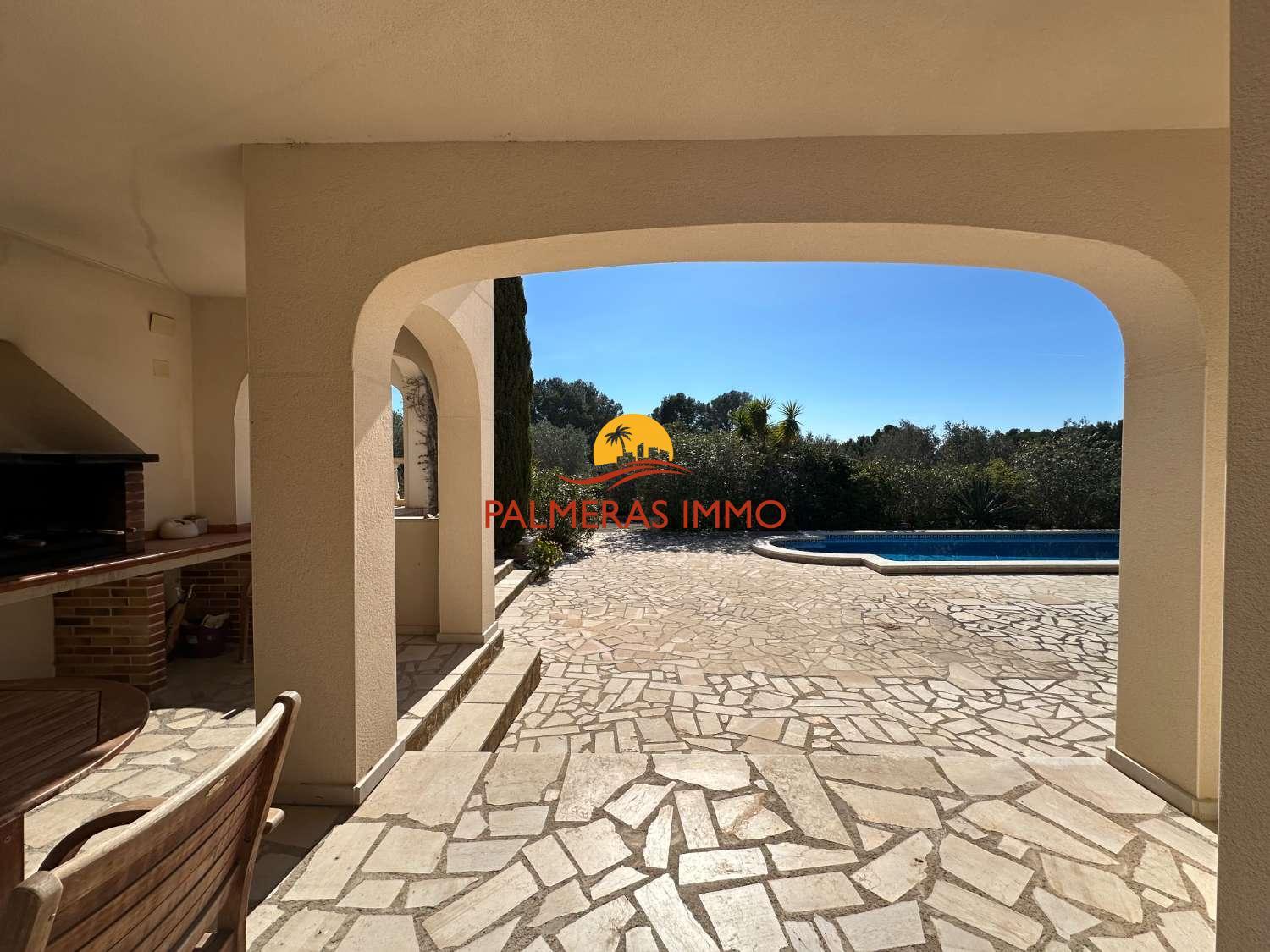 Chalet for Sale in L' Ametlla de Mar
