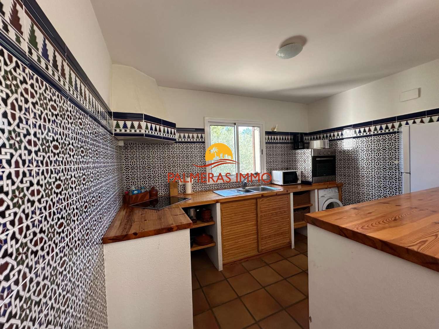 Chalet for Sale in L' Ametlla de Mar